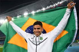 Saiba a história da bandeira olímpica, o significado dos anéis entrelaçados e curiosidades de um dos maiores símbolos dos jogos Thiago Braz Desbanca Frances Quebra Recorde Olimpico E Conquista O Ouro No Salto Com Vara Jogos 2016