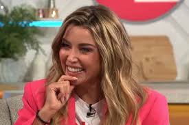 ITV's Lorraine Kelly confirms TV return and shares health update after  surgery