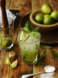 Expert Tips To Make The Perfect Summer Cocktails Revealed Perfect Summer Cocktails Spiced Rum Mojito