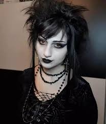 Cuántos de ustedes le dan like a las chavas góticas de verdad? : r/teenagers