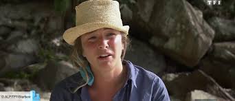 Check spelling or type a new query. Cindy Seins Nus Epingle Le Montage De Tf1 Pour Koh Lanta 2019 Ce N Etait Pas Vraiment Ca Actu Tele 2 Semaines