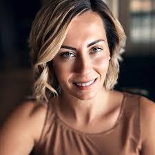 Adrienne Cromwell's Instagram, Twitter & Facebook