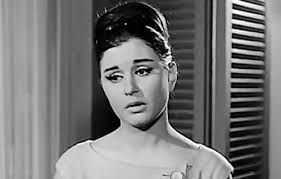 اليمن العربي مفيد فوزي يكشف سبب مقتل سعاد حسني وتفاصيل ما رواه شقيقها. Ù…Ø§ Ø²Ø§Ù„Øª ØªØ³ÙƒÙ† Ø§Ù„Ù‚Ù„ÙˆØ¨ ÙÙŠ Ø°ÙƒØ±Ù‰ Ù…ÙŠÙ„Ø§Ø¯Ù‡Ø§ 72 Ø§Ù„Ø³Ù†Ø¯Ø±ÙŠÙ„Ø§ ÙØªØ§Ø© Ø£Ø­Ù„Ø§Ù… ÙƒÙ„ Ø§Ù„Ø¹ØµÙˆØ± ÙˆÙ„ØºØ² ÙŠØ¨Ø­Ø« Ø¹Ù† Ø­Ù„ Ø¨ÙˆØ§Ø¨Ø© Ø§Ù„Ø£Ù‡Ø±Ø§Ù…