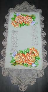 Caminho De Mesa De Tecido Com Barrado De Croche Pintura Em Tecido Bicos De Croche Simples Trilho Mesa Croche Tudo Sobre Croche