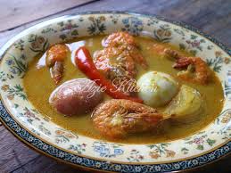 Sarimi gulai ayam merupakan jenis mie instan yang disajikan dengan sup atau kuah dan diaduk dengan baik bersama bumbu dan minyak sayur serta rempah kari. Gulai Udang Lauk Nasi Dagang Kelantan Resepi 2 Azie Kitchen