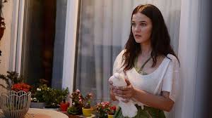 .savaşı dönemini anlatan dizide halit ergenç'in başına buyruk, asi kızına hayat veren pınar deniz'le buluştum bu hafta. Who Is Pinar Deniz Dating Pinar Deniz Boyfriend Husband