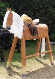 Unsere Holzpferde Kunst Hus Webseite Holzpferd Holzpferd Bauen Holzpferd Selber Bauen