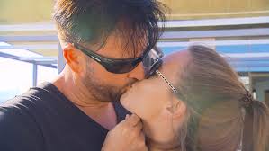 Arjen robben and laura feiersinger from fc bayern munich celebrate the 25th german championship on the. Laura Muller Michael Wendler War Ihr Erster