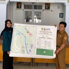 YUK KETAHUI BATAS DAN FASILITAS UMUM DESA GUNUNGBATU MELALUI PETA BUATAN  MAHASISWI KKN UNDIP – Bergerak Bersama Memajukan Desa