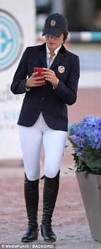 Jessica springsteen is going to try and create some glory days of her own in tokyo this july. Eve Jobs And Jessica Springsteen Are Equestrian Chic In 2021 Equestrian Chic Preppy Style Equestrian