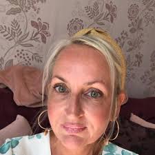 👀Introducing the person behind the business👀 My name is Sam. My primary  job is in Finance