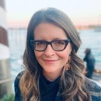 Alison Devine's Instagram, Twitter & Facebook