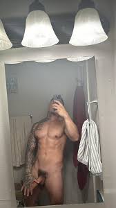 David on X: 40% off Labor Day sale 🙈 t.coU4OH4y7H2h  t.coLdc0ZjpK0V  X