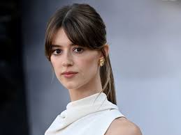 All you need to know about Daisy Edgar-Jones: from love life to industry  figure father