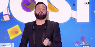Find gifs with the latest and newest hashtags! Tpmp On Va Etre Oblige De Rendre L Antenne Cyril Hanouna Interrompt L Emission Apres De Nombreux Problemes Techniques Video
