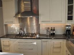 Modern White Kitchen With Stainless Backsplash Best And Popular Kitchen Stainless Steel B Stainless Backsplash Modern Kitchen Tiles Modern Kitchen Backsplash