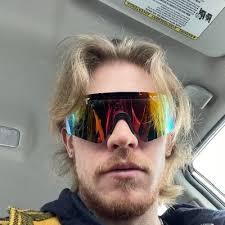 Chase Campbell (@caucasian_pxnch)