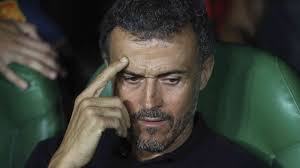 Born 8 may 1970), known as luis enrique, is a spanish professional football manager and former player. Luis Enrique Bleibt Trotz Personlicher Probleme Spanischer Nationaltrainer