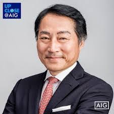 Robert Panarella's Instagram, Twitter & Facebook