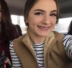 Mollie Taylor and Evan Stout's Wedding Website