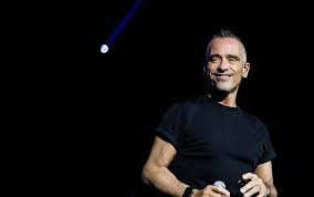 Anh rất nổi tiếng tại ý và nhiều nước châu âu. Teljes Lenni Eleskamra Eros Ramazzotti Vita Ce Ne Mp3 Treeservicecompanydunwoody Com