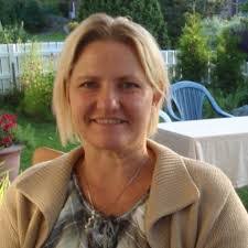 Britt Petersen's Instagram, Twitter & Facebook