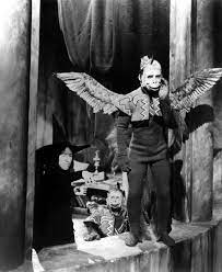 They tore scarecrow's legs off and his chest apart and took the tin man's axe away. Wizard Of Nightmares Five Traumatizing Moments From Wizard Of Oz