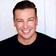 Philip Dematteo's Instagram, Twitter & Facebook