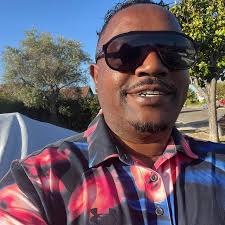 Romanticizing my own life 💅💕 🕯️🕯️: @bigassluxuries