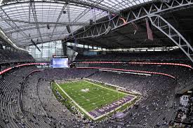 Sân vận động mới của Kansas City Chiefs có thể so sánh với bốn sân vận động NFL này.