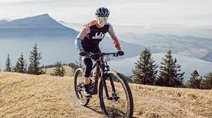 Super angebote für linda neutral kaufen hier im preisvergleich. Das Fahrerkarussel Dreht Sich Weiter Ride Magazin