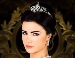 5 Saraya Abdeen Inspired Hairstyles Inspirational Celebrities Hair Styles Arab Celebrities