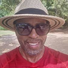 👤 Becky sent you a private message 5 minutes ago "Where are you from?"