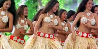 Naar fotoshow van tahiti vrouwen. Tiki Trend Die Sudseewelle Schwappt Ruber Taz De