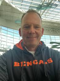 Hitting the road to Seattle for a week of customer and branch visits.  Thought I'd show my colors off since it's been some 30+ years since I could  🙄. Who wants to