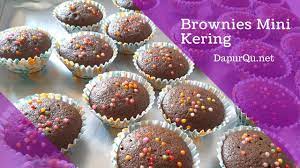 Bahan yang dibutuhkan untuk membuat pastel mini kering ini menggunakan bahan yang ada di dapur. Resep Brownies Mini Kering Kue Kering Lebaran Brownies Kering Youtube