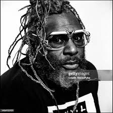 American athlete Mel Walker jumping mid-air as he takes part in the... News  Photo