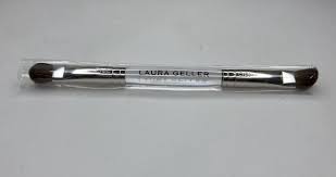 LAURA GELLER EYESHADOW BRUSH