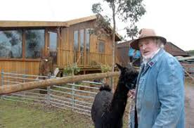 Alpaca farmers win battle to keep hut