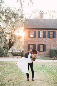 Farmhouse Wedding Inspiration Full Of Southern Charm Inspired By This Southern Charm Wedding Farmhouse Wedding Black White Wedding