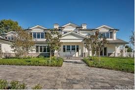 Where does kylie jenner live in los angeles? Kylie Jenner Just Purchased Her Most Expensive Home Yet Kylie Jenner House Jenner House Kylie Jenner New House