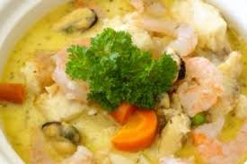 Soupe Aux Fruits De Mer Recettes Du Quebec Chowder Recipes Seafood Seafood Chowder Chowder Recipes