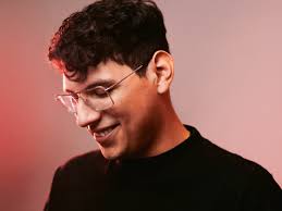 Sidney Charles & Sante should join forces “Forever” [Premiere]