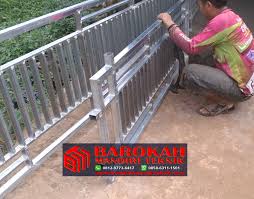 Kini, untuk membantu anda memilih pagar terbaik, berikut sejasa.com uraikan kumpulan pagar rumah cantik yang dapat dijadikan inspirasi untuk mempercantik tampilan. Pagar Besi Galvanis Di Bogor Barokah Mandiri Teknik I Info 081297736417