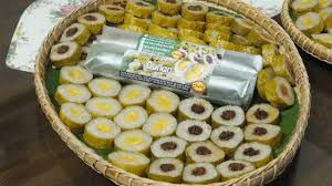 Lemang biasa dihidangkan sebagai menu berbuka puasa, hari raya idul fitri atau idul adha. Lemang Sushi Yang Unik Hanya Di Kuala Pilah M Sia Berita Mediacorp