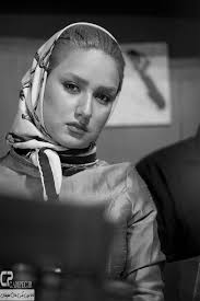 نتیجه تصویری برای عکس های مینا ساداتی
