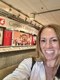 Julie Mcaleer's Instagram, Twitter & Facebook