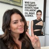 Kim Mcclain's Instagram, Twitter & Facebook