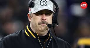 BREAKING: Steelers offensive coordinator Arthur Smith is expected to be  named the offensive coordinator at Ohio State according to multiple reports.