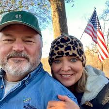 Camping near Chattanooga with full hookups